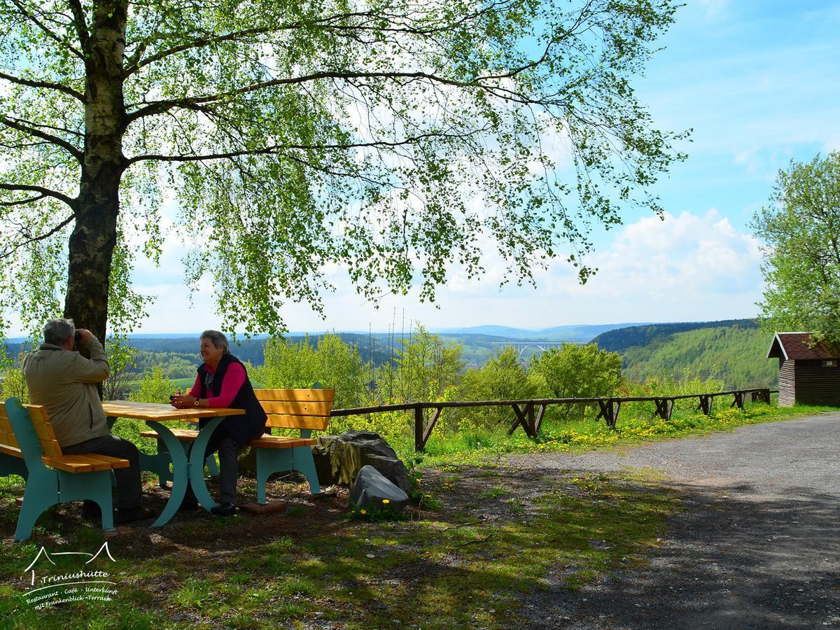 Hotel Die Triniushuette "Thueringens Schoenste Aussicht" Rauenstein Esterno foto